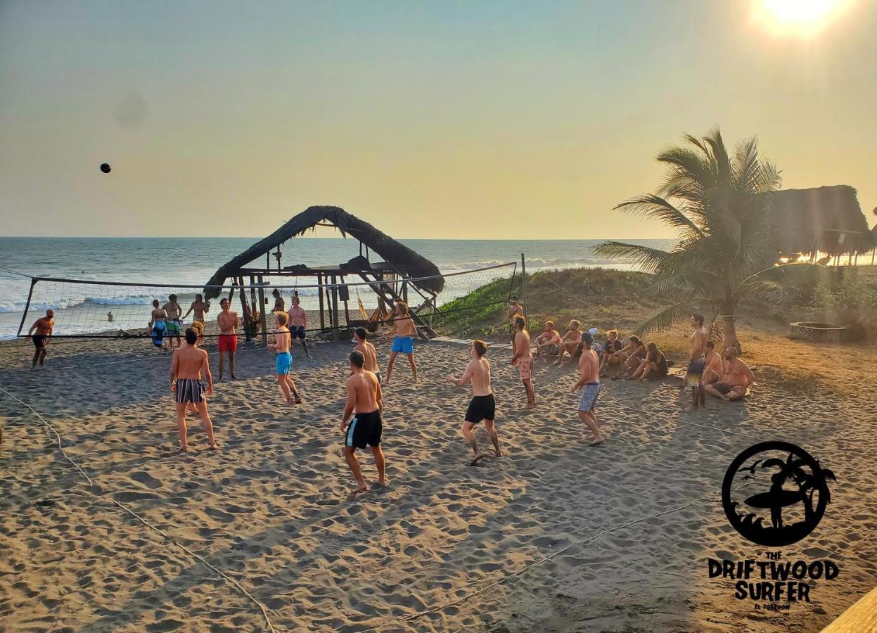 The Driftwood Surfer Beachfront Hostel / Restaurant / Bar, El Paredon El Paredón Buena Vista Eksteriør bilde
